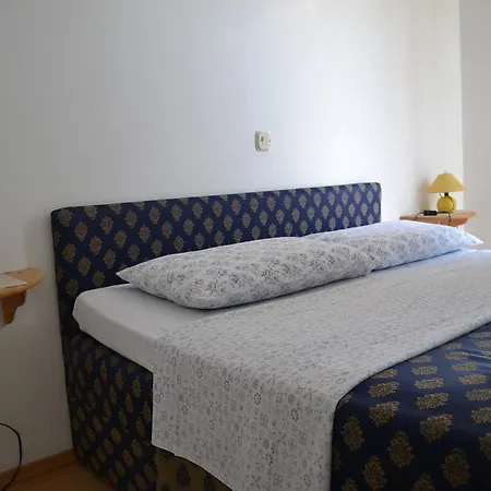 Brig Guest house