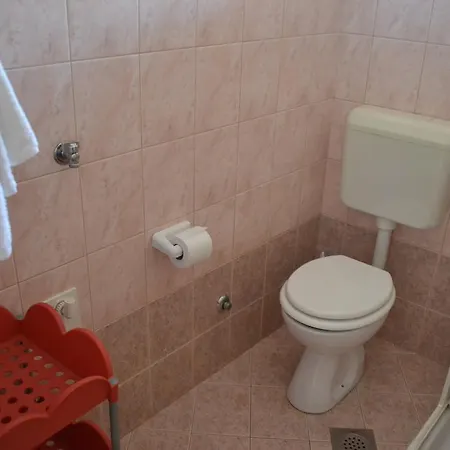 Guest house Brig 3*